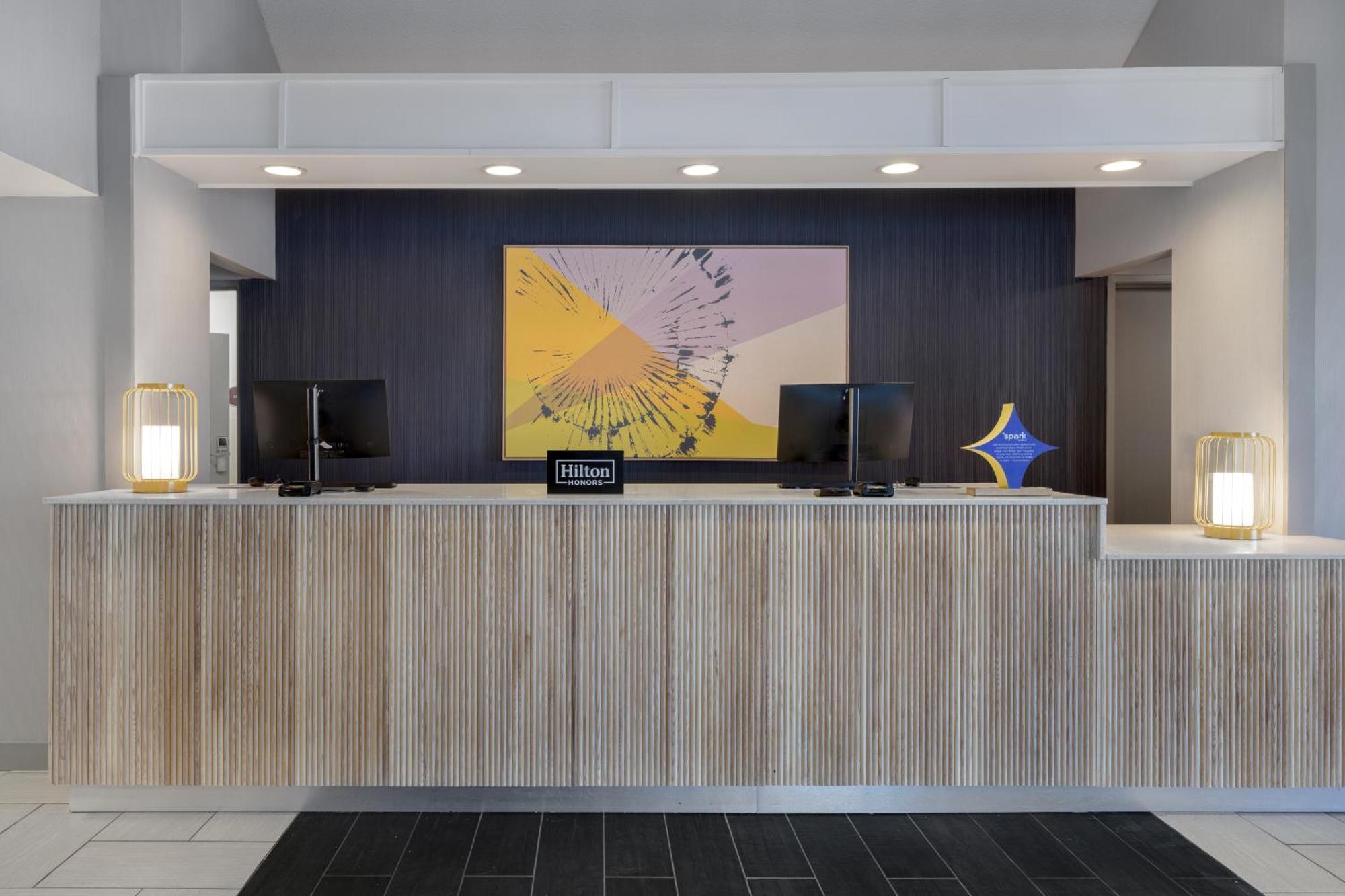 Spark By Hilton Bentonville Kültér fotó